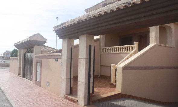 Herenhuis - Nieuwbouw Woningen - Torrevieja -
                Torrevieja