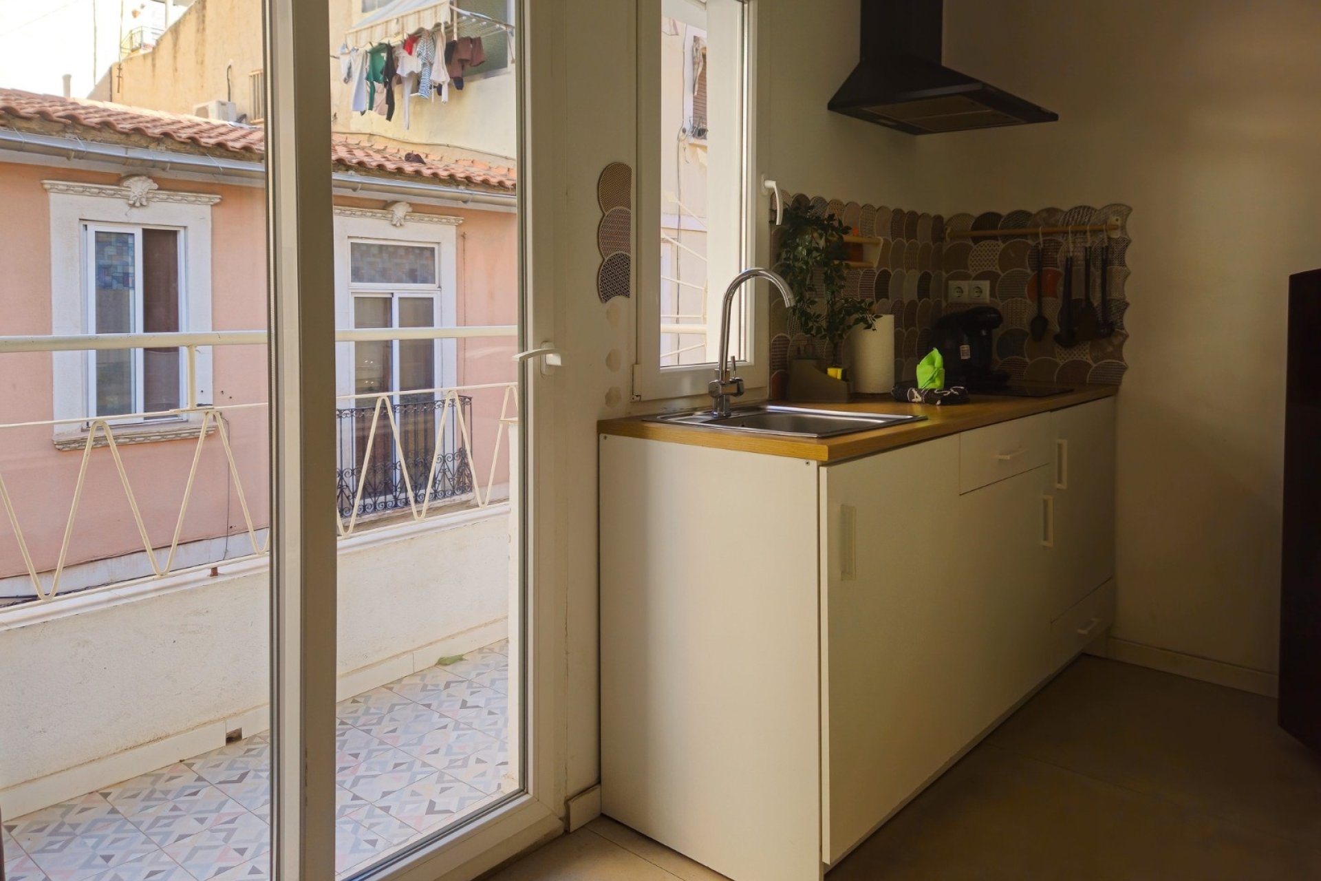 Herverkoop - Reclame - Alicante - Center