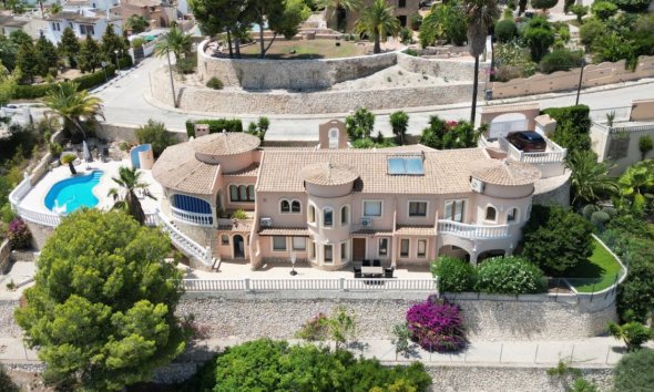 House - Detached Villa - Herverkoop - Calpe -
                Calpe Centro