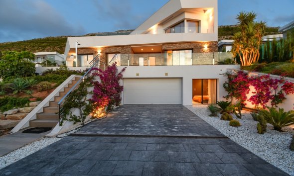 House - Detached Villa - Resale - Jávea -
                Jávea - Xàbia Centro