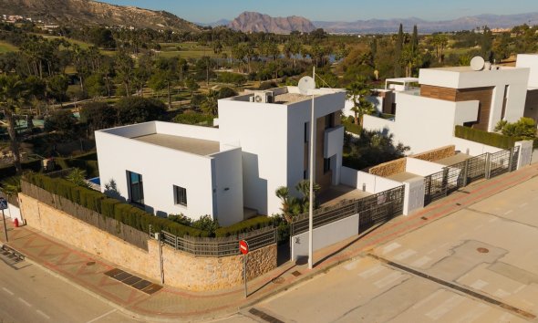 House - Detached Villa - Reventa - Algorfa -
                La Finca Golf