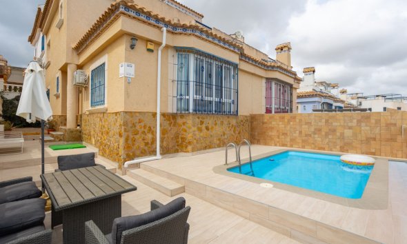 House - Townhouse - Reventa - Orihuela -
                Villamartin