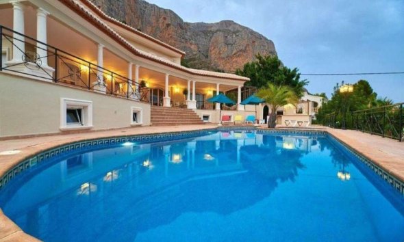 House - Detached Villa - Resale - Jávea - Xàbia -
                Jávea - Xàbia Centro