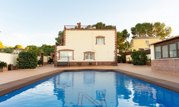 House - Detached Villa - Revente - Orihuela -
                Los Balcones