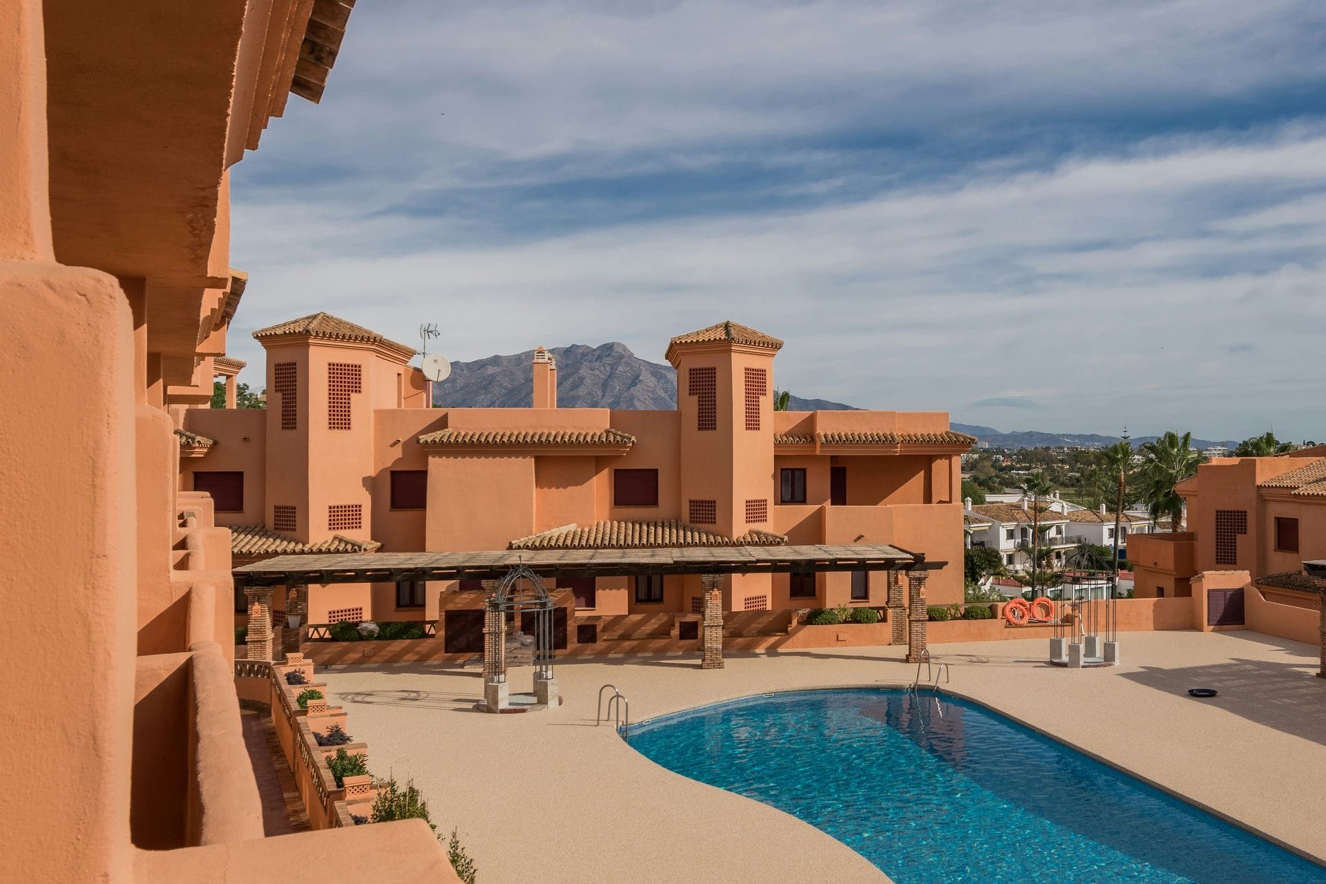 New Build - Apartment / flat - Benahavís