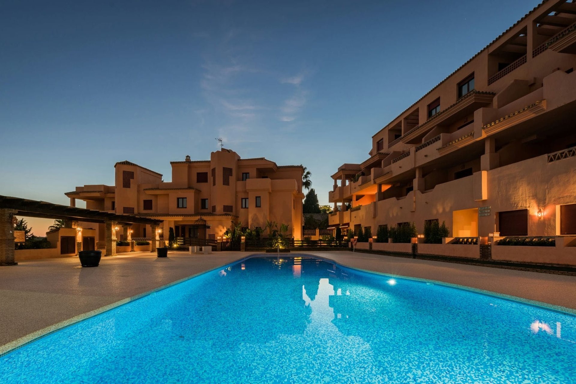 New Build - Apartment / flat - Benahavís