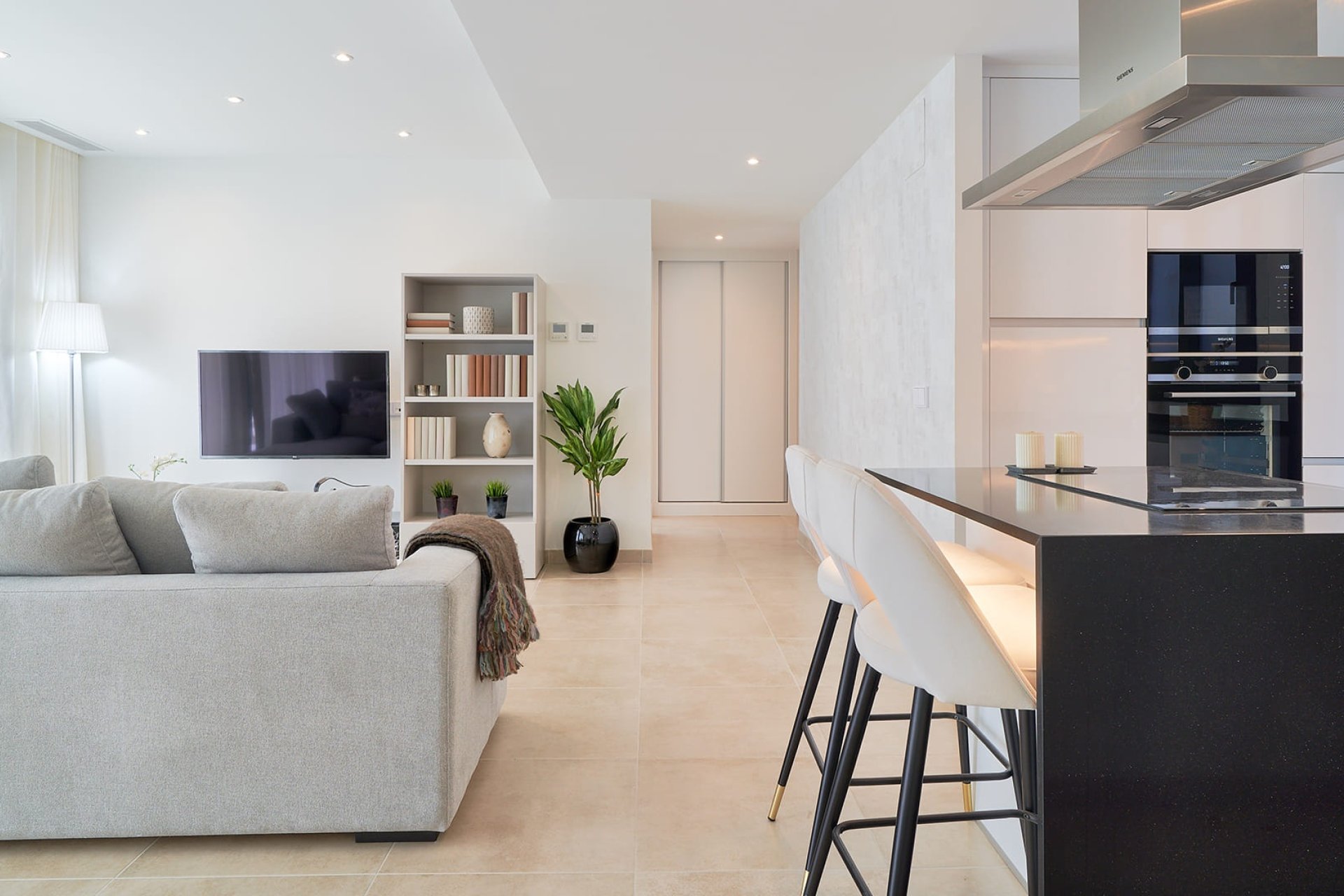 New Build - Apartment / flat - Estepona