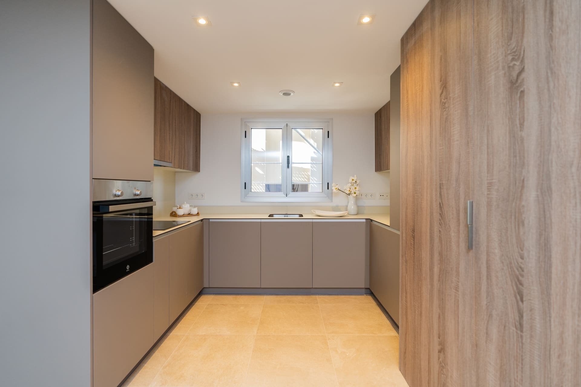 New Build - Apartment / flat - Estepona