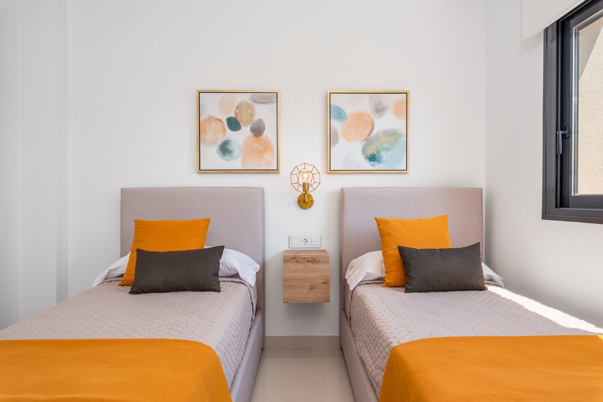 New Build - Townhouse - Playa Paraiso