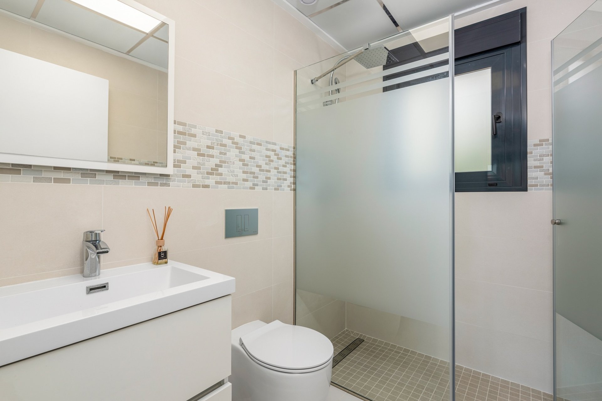 New Build - Townhouse - Playa Paraiso