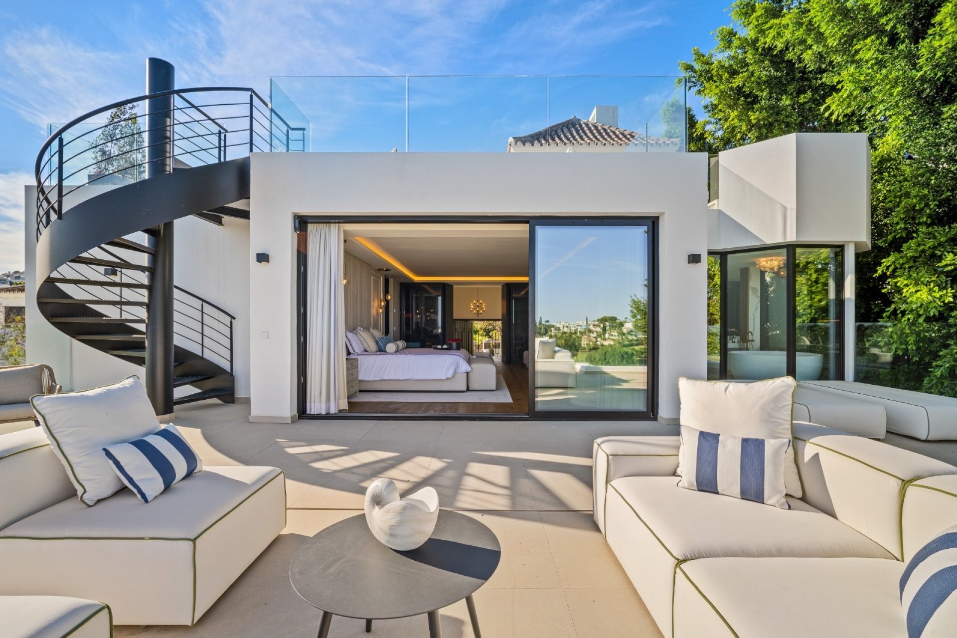 Obra nueva - Villa - Marbella