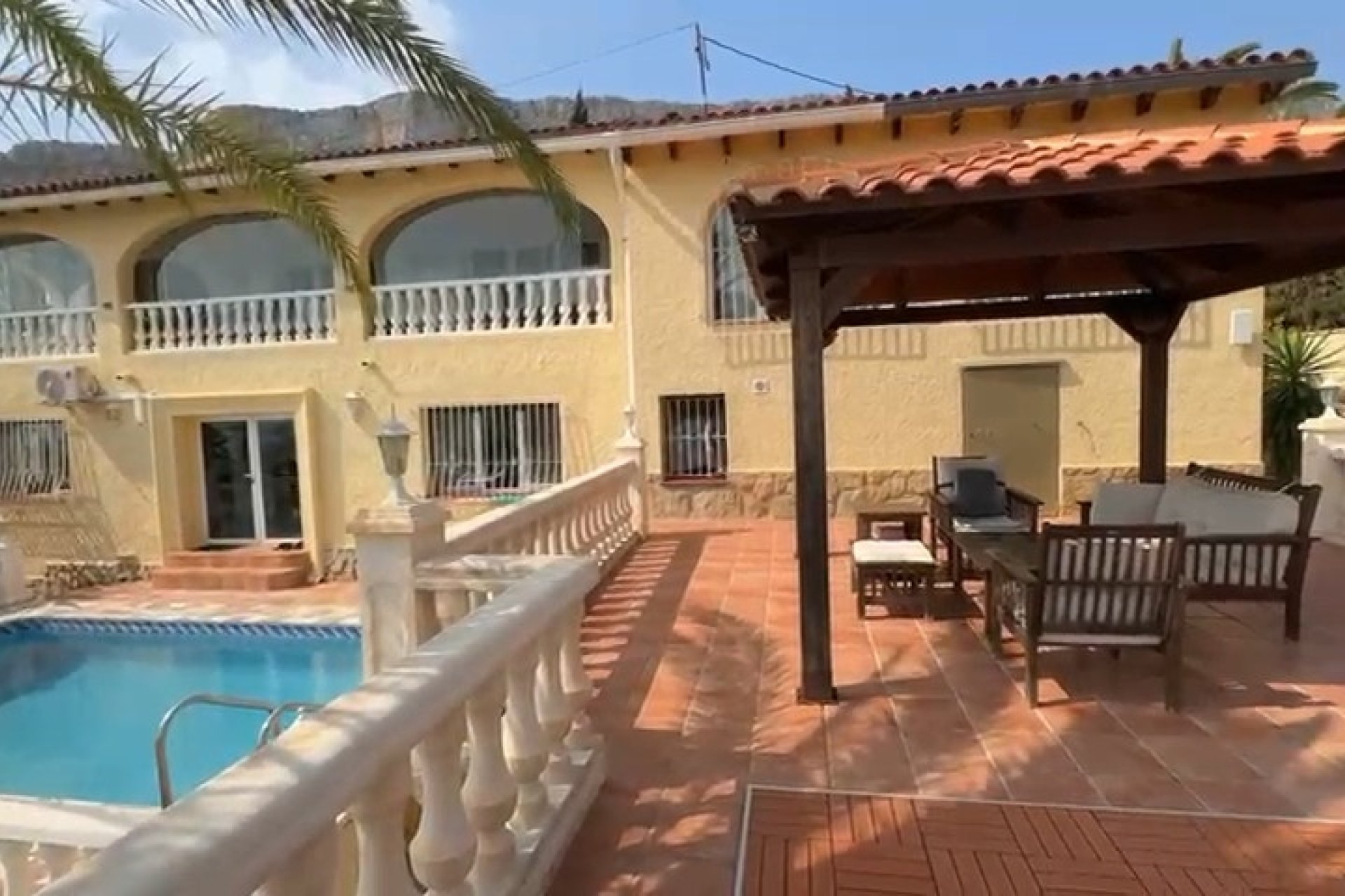 Resale - House - Detached Villa - Calpe - Calpe Centro