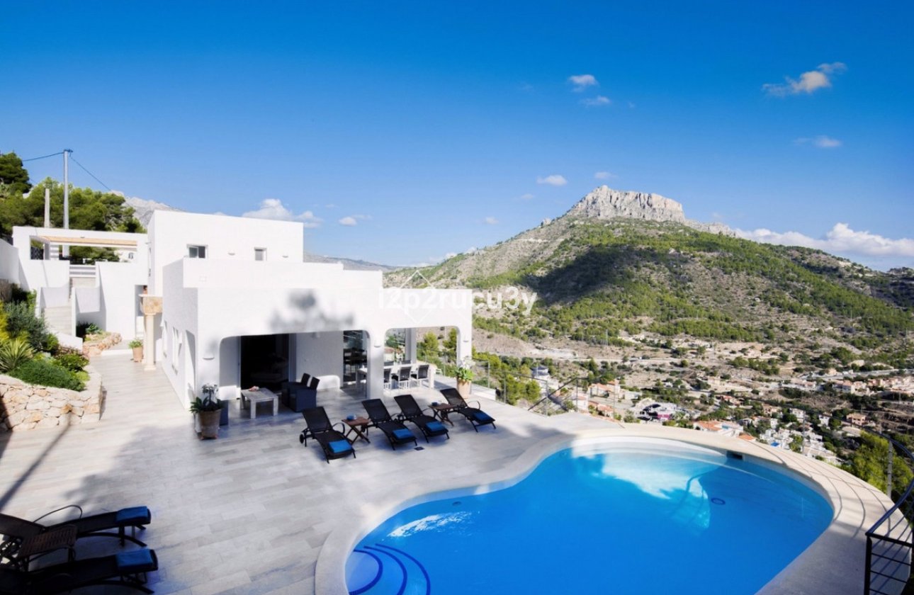 Resale - House - Detached Villa - Calpe - Calpe Centro