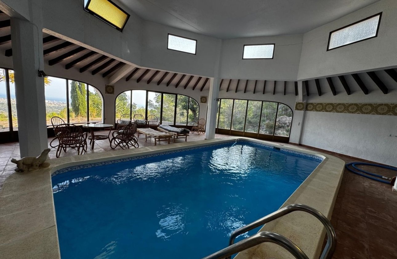 Resale - House - Detached Villa - Calpe - Calpe Centro