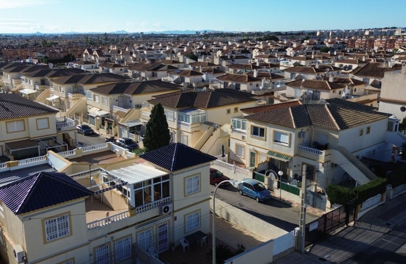 Resale - Apartment - Ground Floor Apartment - Orihuela - Playa Flamenca