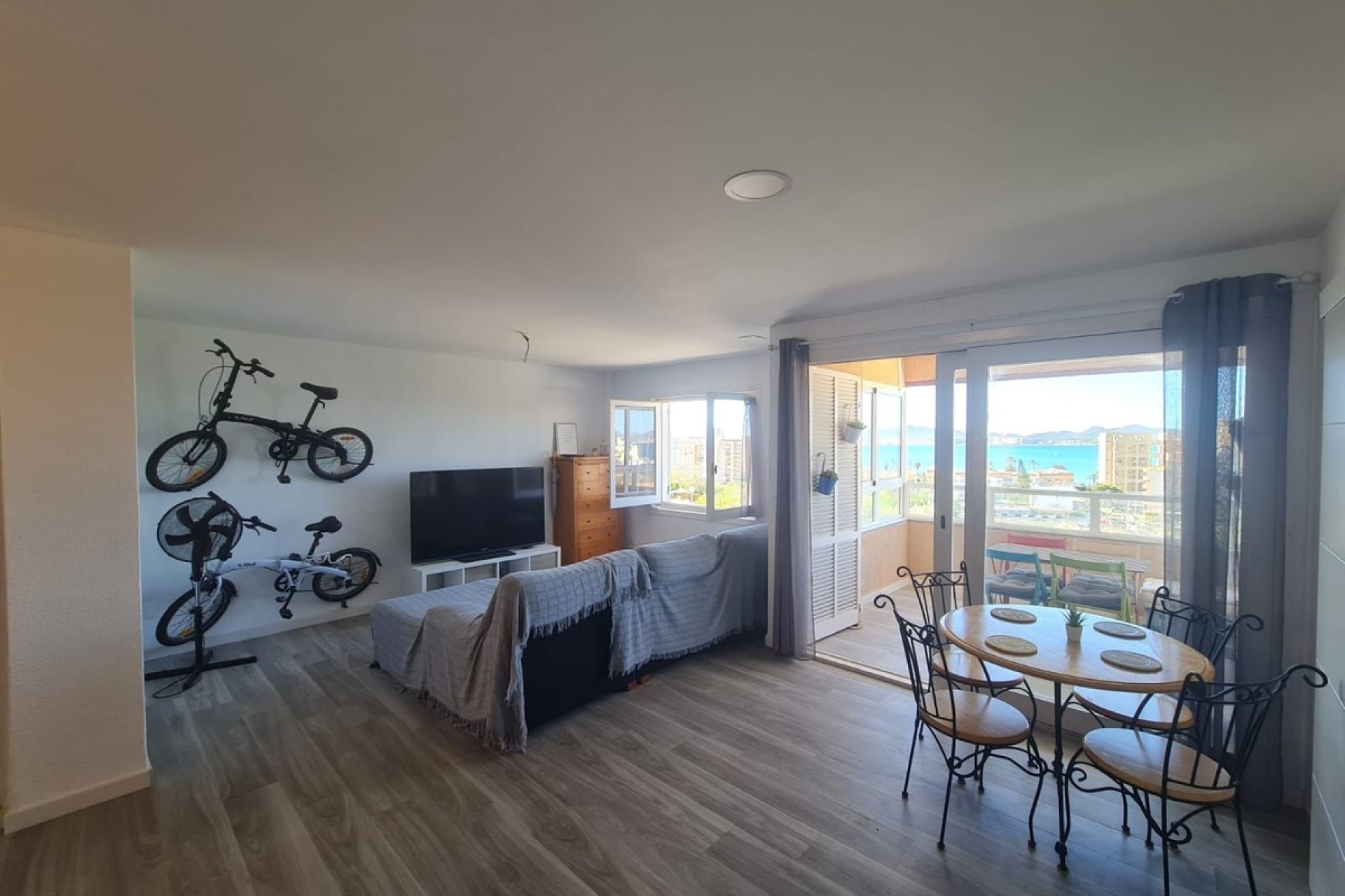 Resale - Apartment - Middle Floor Apartment - San Javier - La Manga