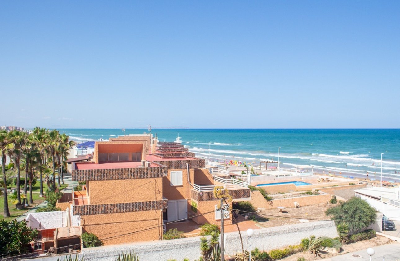 Resale - Apartment - Middle Floor Apartment - Torrevieja - La Mata