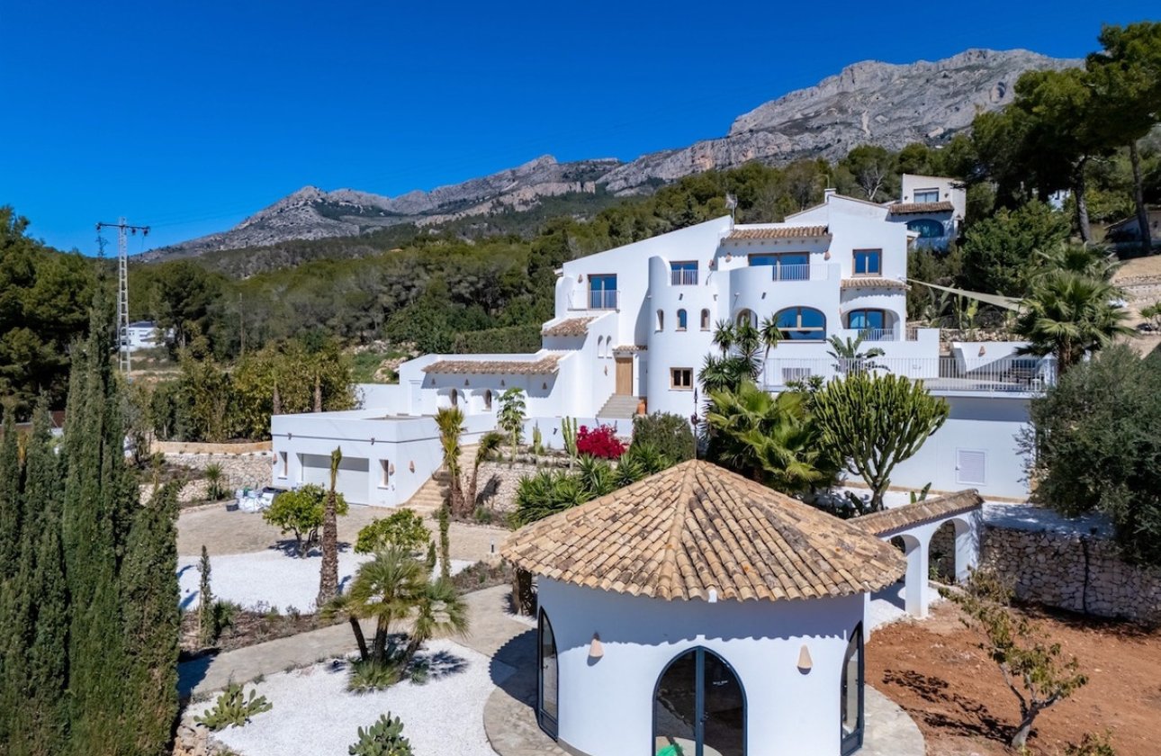 Resale - House - Detached Villa - Altea - Altea Centro