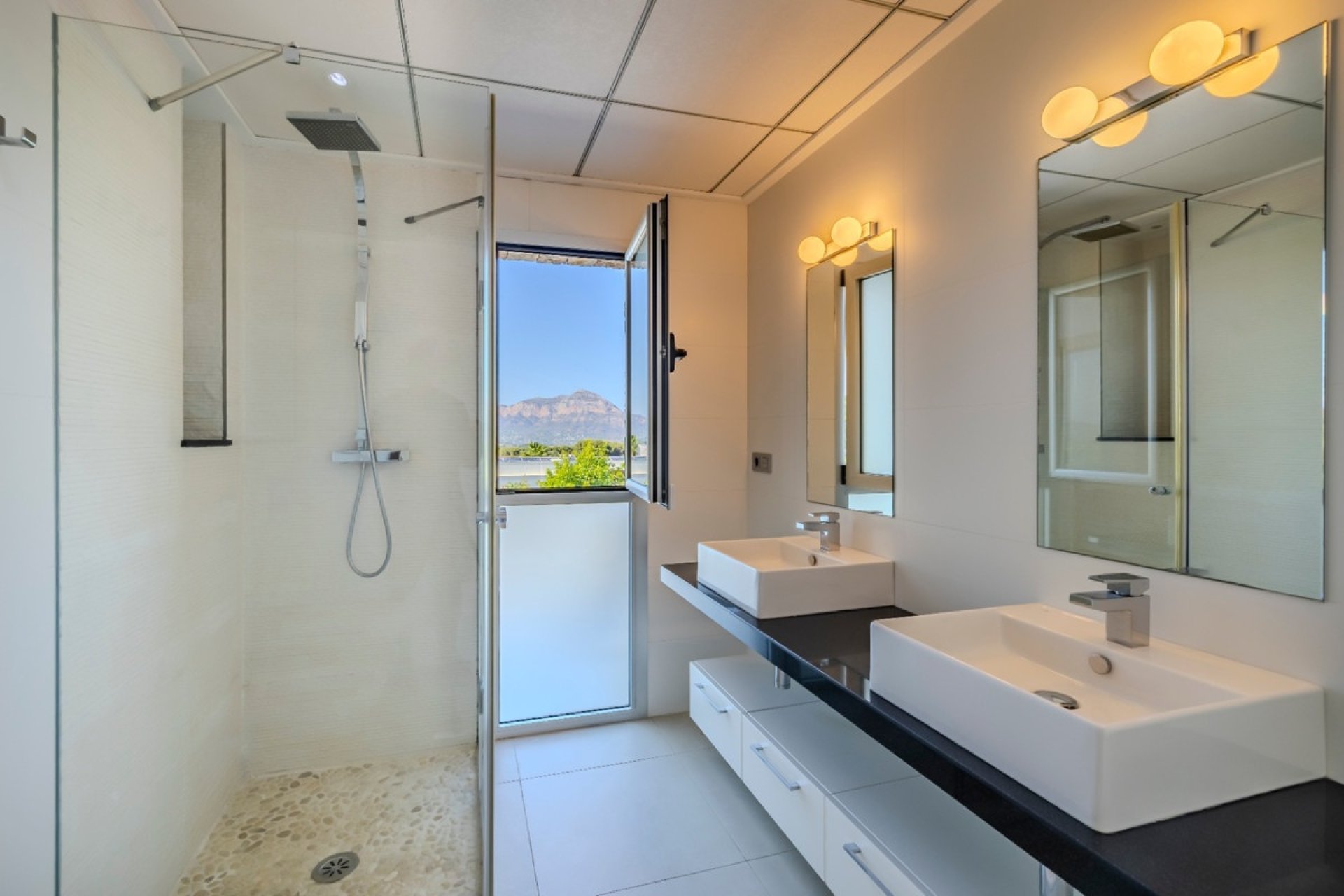 Resale - House - Detached Villa - Jávea - Xàbia - Jávea - Xàbia Centro