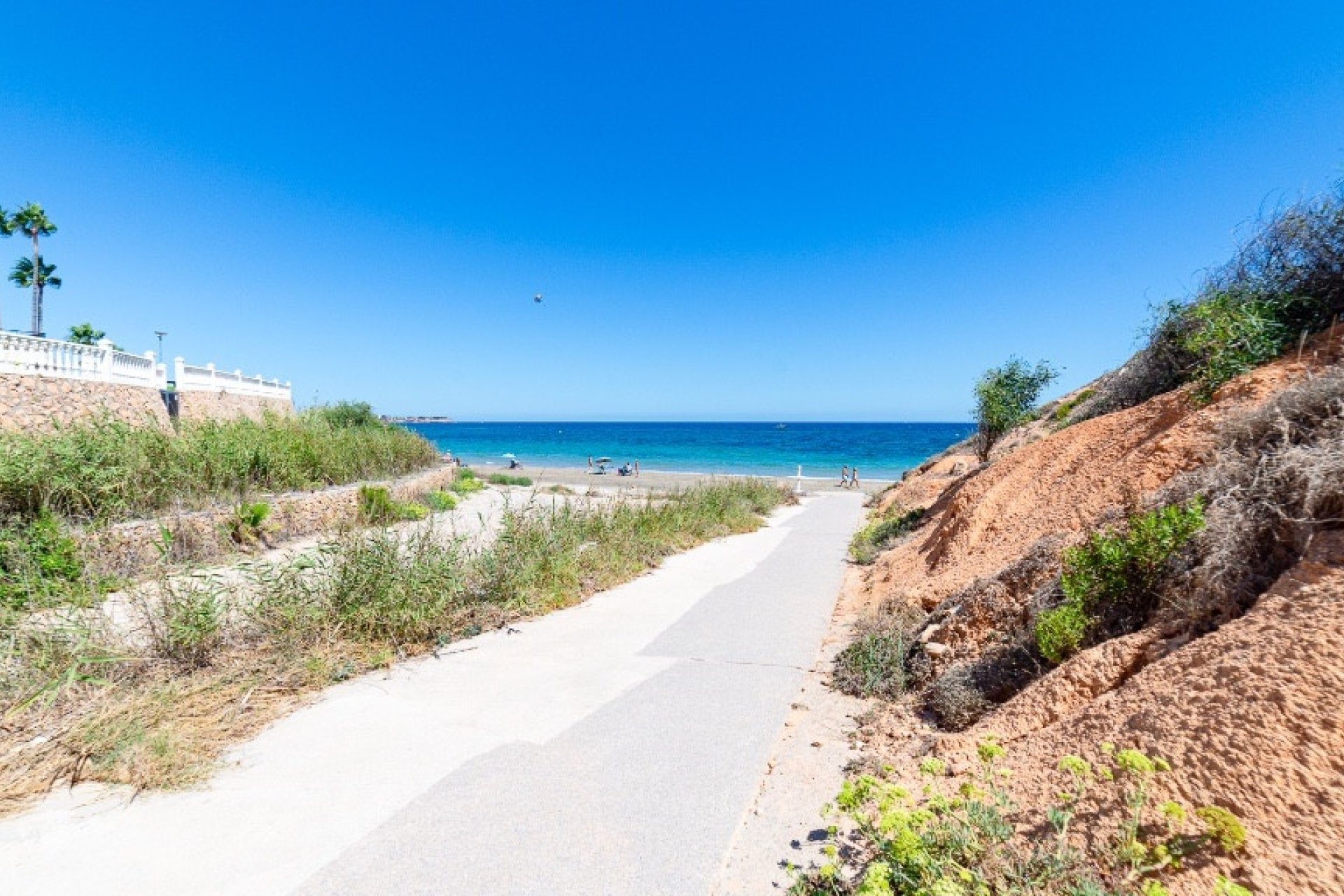 Resale - House - Detached Villa - Orihuela - Campoamor