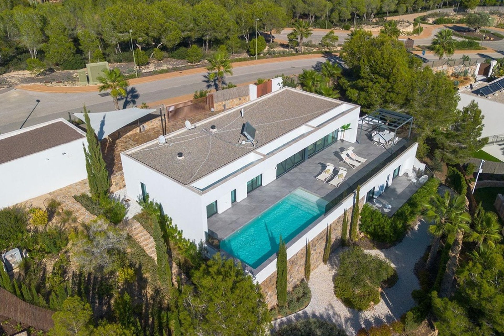 Resale - House - Detached Villa - Orihuela - Las Colinas Golf