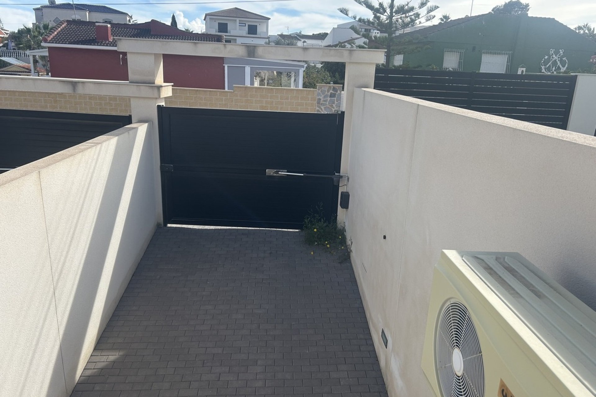 Resale - House - Detached Villa - Orihuela - Los Balcones