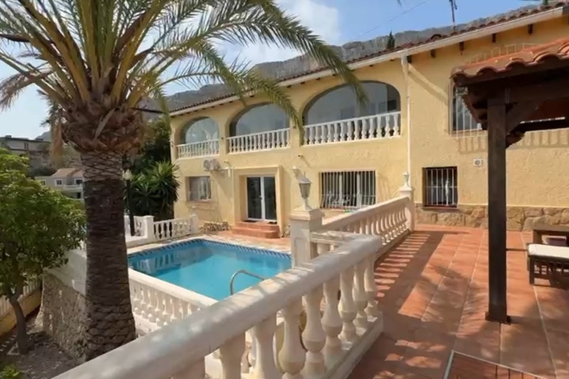 Revente - House - Detached Villa - Calpe - Calpe Centro