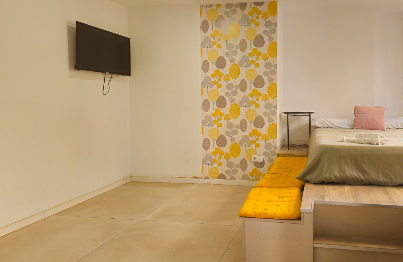 Revente - Commercial - Alicante - Center