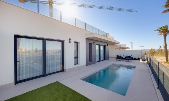 Townhouse - New Build - Torrevieja -
                Torrevieja