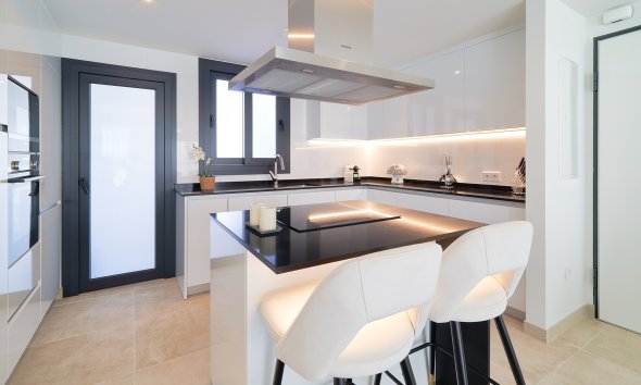 New Build - Apartment / flat - Estepona