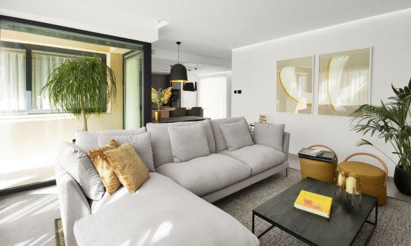 Obra nueva - Adosado - Baños y Mendigo