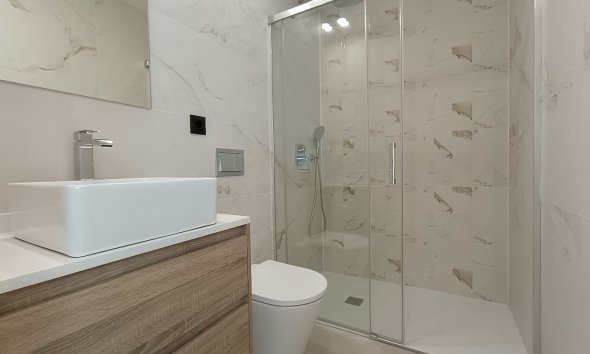 Obra nueva - Adosado - Benijofar