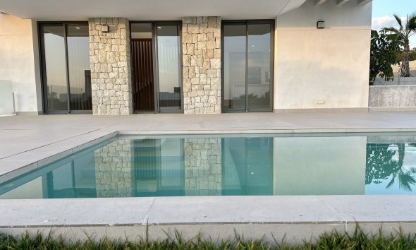 Nouvelle construction - Maison de ville - Finestrat