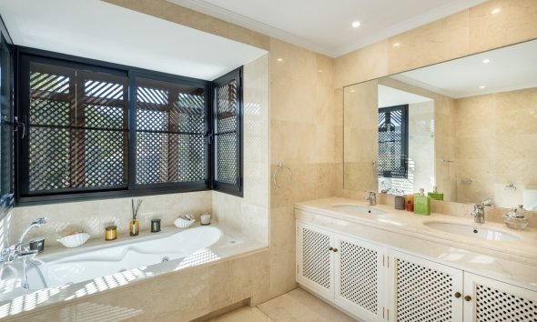 Nouvelle construction - Villa - Benahavís