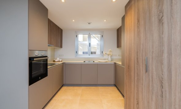 New Build - Apartment / flat - Estepona