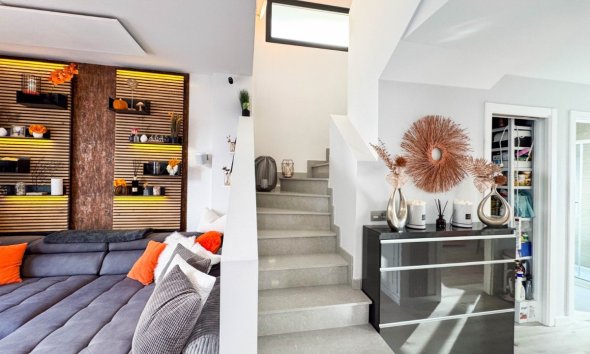 Resale - House - Detached Villa - Orihuela - Los Altos