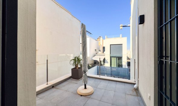 Resale - House - Detached Villa - Orihuela - Los Altos