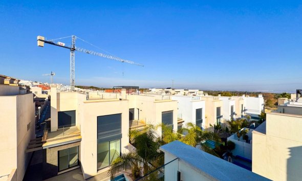 Resale - House - Detached Villa - Orihuela - Los Altos