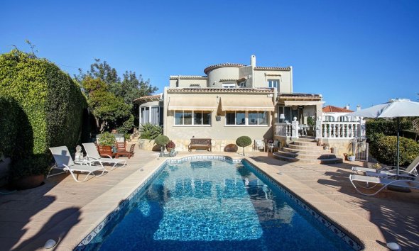 Resale - House - Detached Villa - Calpe - Calpe Centro