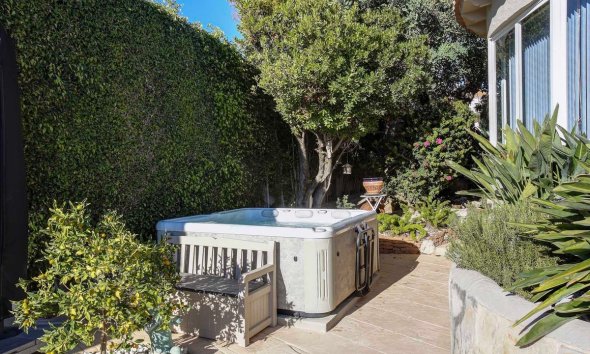 Resale - House - Detached Villa - Calpe - Calpe Centro