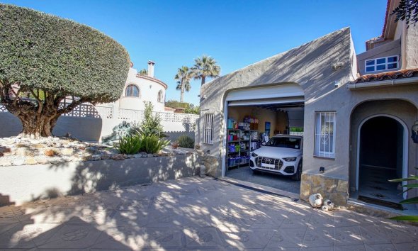 Resale - House - Detached Villa - Calpe - Calpe Centro