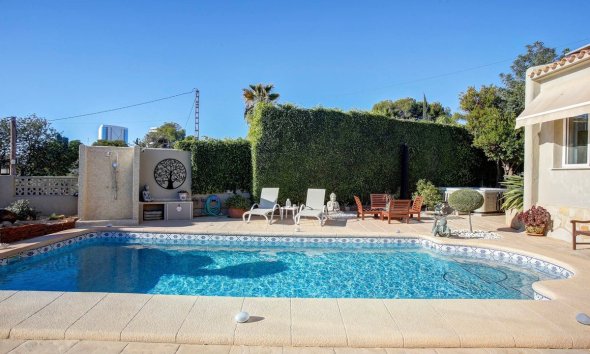 Resale - House - Detached Villa - Calpe - Calpe Centro