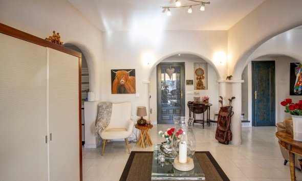 Resale - House - Detached Villa - Calpe - Calpe Centro