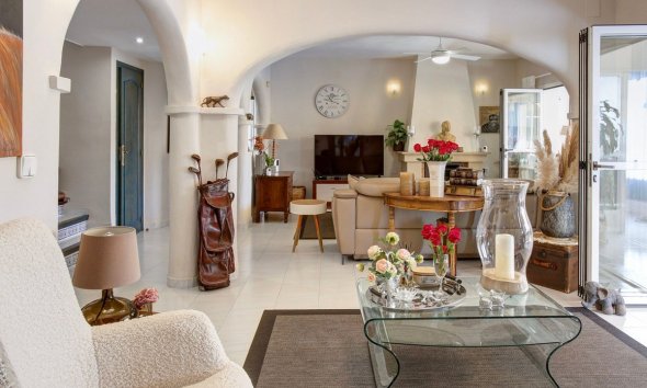 Resale - House - Detached Villa - Calpe - Calpe Centro