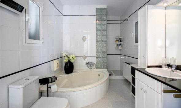 Resale - House - Detached Villa - Calpe - Calpe Centro