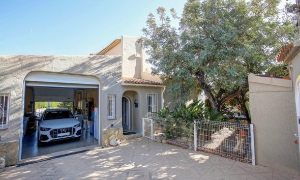 Resale - House - Detached Villa - Calpe - Calpe Centro