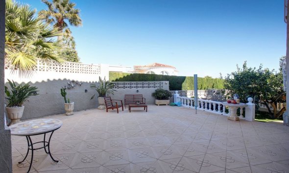 Resale - House - Detached Villa - Calpe - Calpe Centro