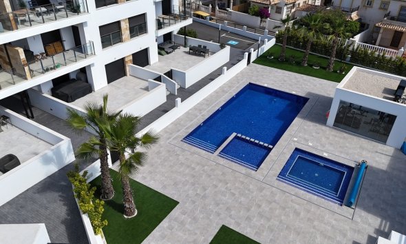 Herverkoop - Apartment - Penthouse - Orihuela - Playa Flamenca