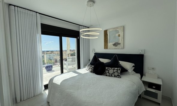 Herverkoop - Apartment - Penthouse - Orihuela - Playa Flamenca