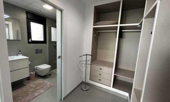 Resale - House - Detached Villa - Orihuela - Los Balcones